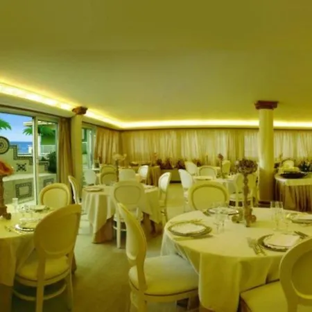 Grand Michelacci Hotel 4*