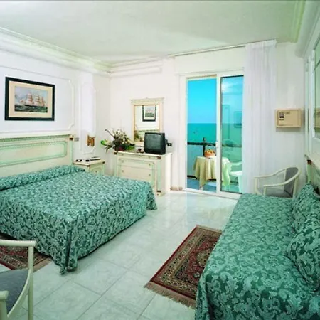 Hotell Grand Michelacci 4*