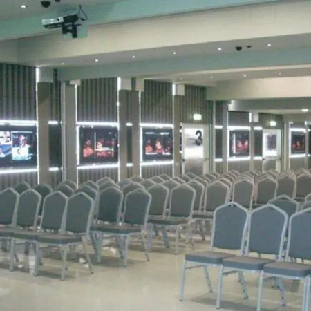 Hotell Grand Michelacci 4*