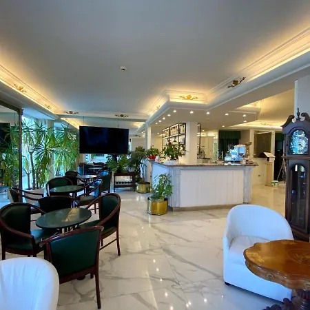 Hotell Grand Michelacci 4*